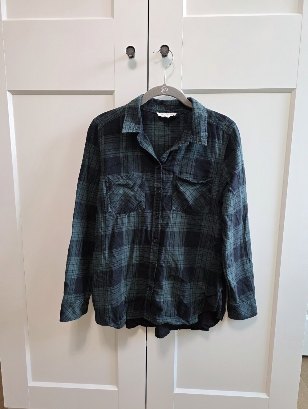 Beach Lunch Lounge Green And Black Plaid Button-Up Shirt